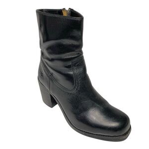 Frye Short Heeled Boots Leather Western Pull On Square Toe Size 6 Black Bootie